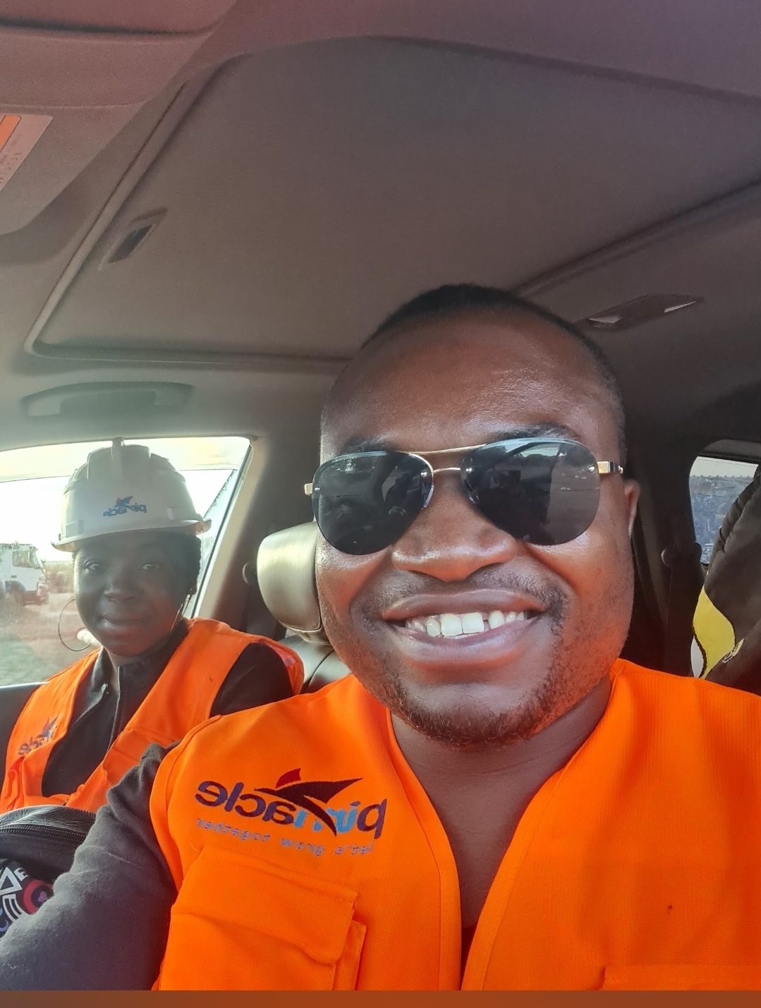 Screenshot_20251012_000405_Photos